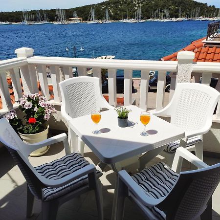 Apartman Marina II Рогозниця Екстер'єр фото